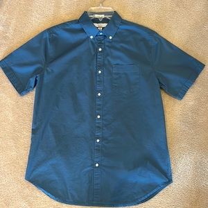 EUC PD&C stretched short sleeve cotton Button down medium